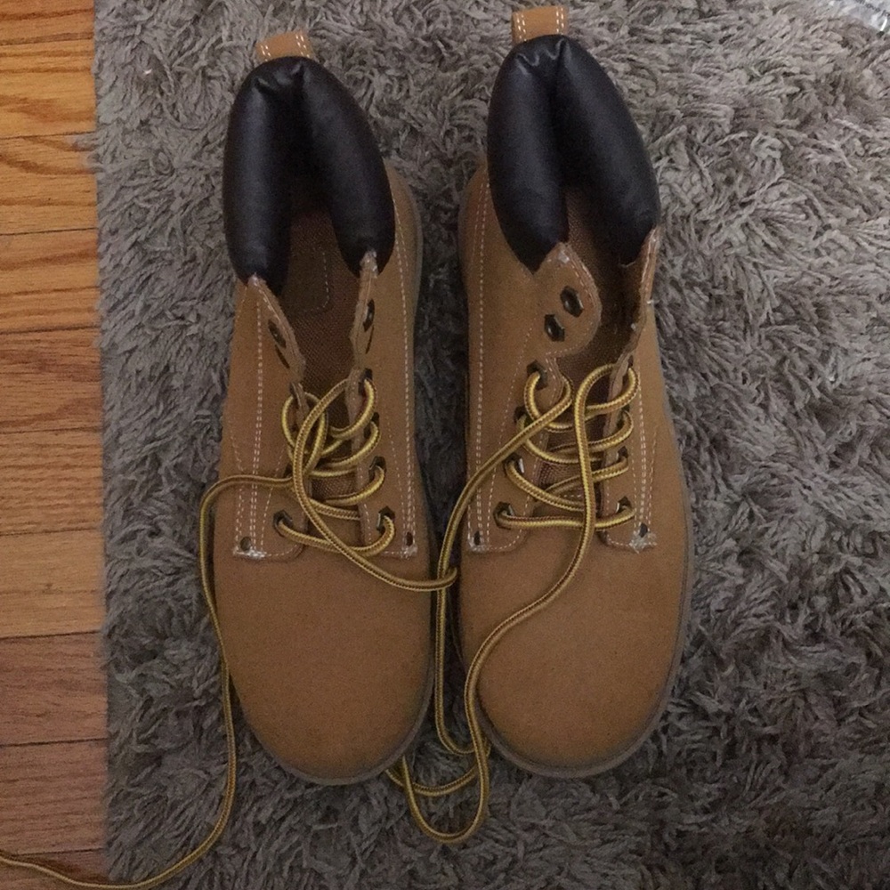 NWOT timberland aesthetic work boots